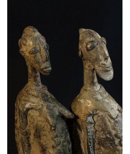 Couple de chefs Tellem accroupis - Bronzes Dogon