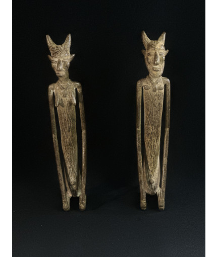 Couple de chefs agenouillés - Bronzes Djenné