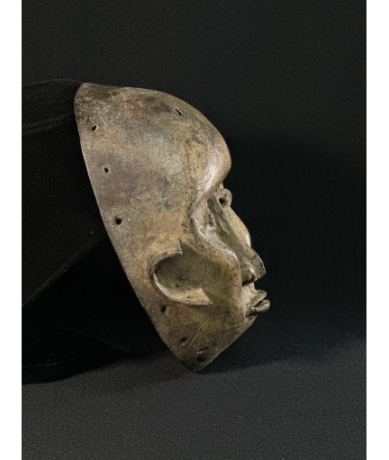 Masque féminin - Bronze d'inspiration Dan
