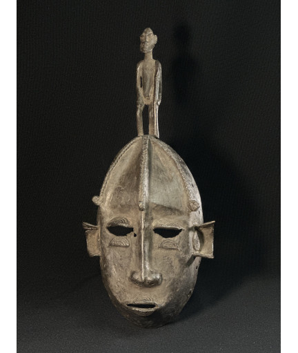 Masque féminin - Bronze...