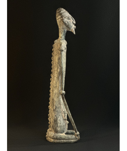 Homme agenouillé - Bronze Bambara