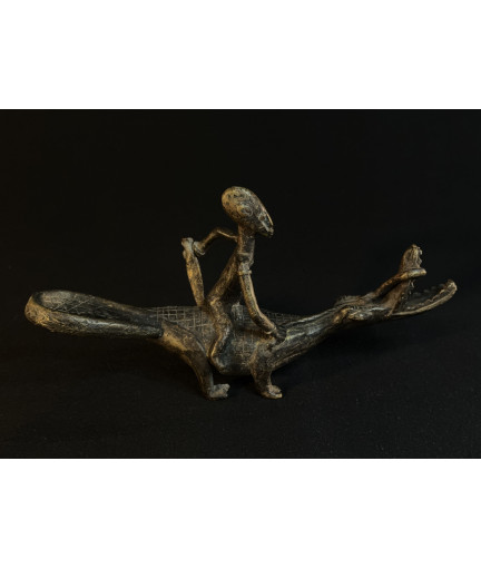 Pêcheur Somono et crocodile - Bronze Dogon